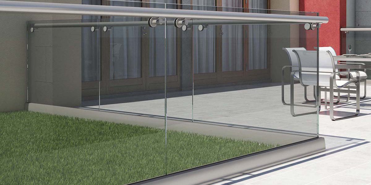 کاربرد نرده شیشه ای در ساختمان