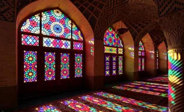 شیشه را ایرانیان کشف کردند