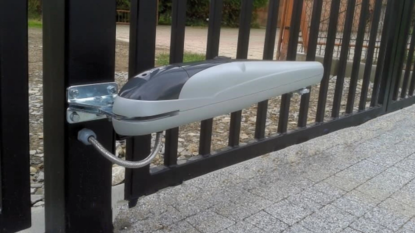 انواع مدل های جک درب پارکینگ