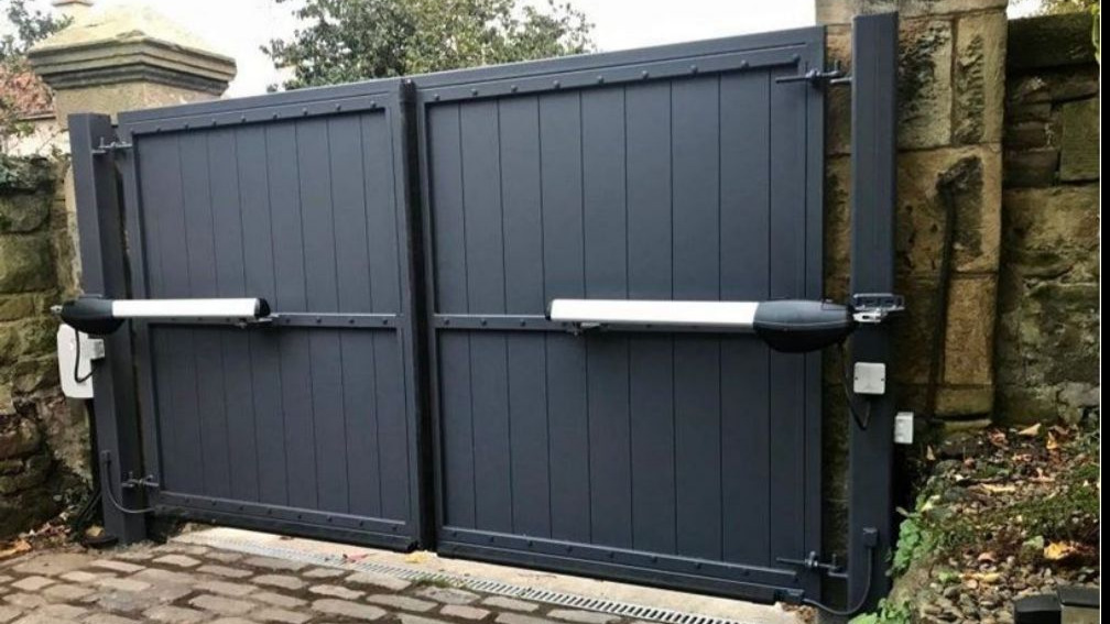 انواع مدل های جک درب پارکینگ